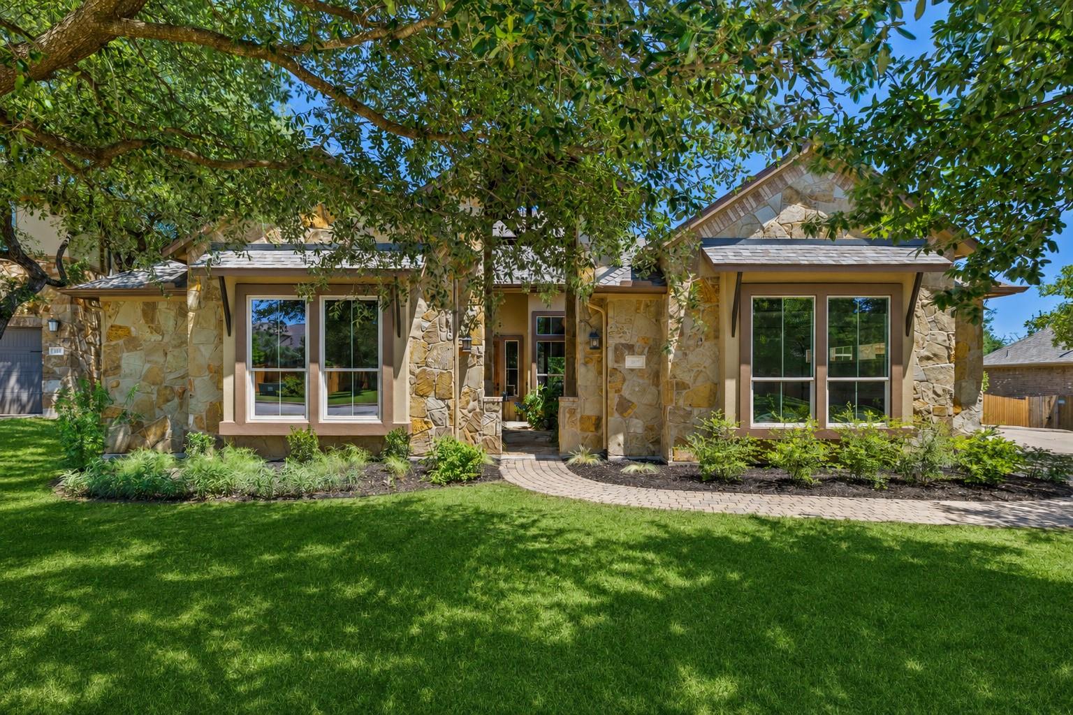 147 Bradshaw Dr, Austin, TX 78737