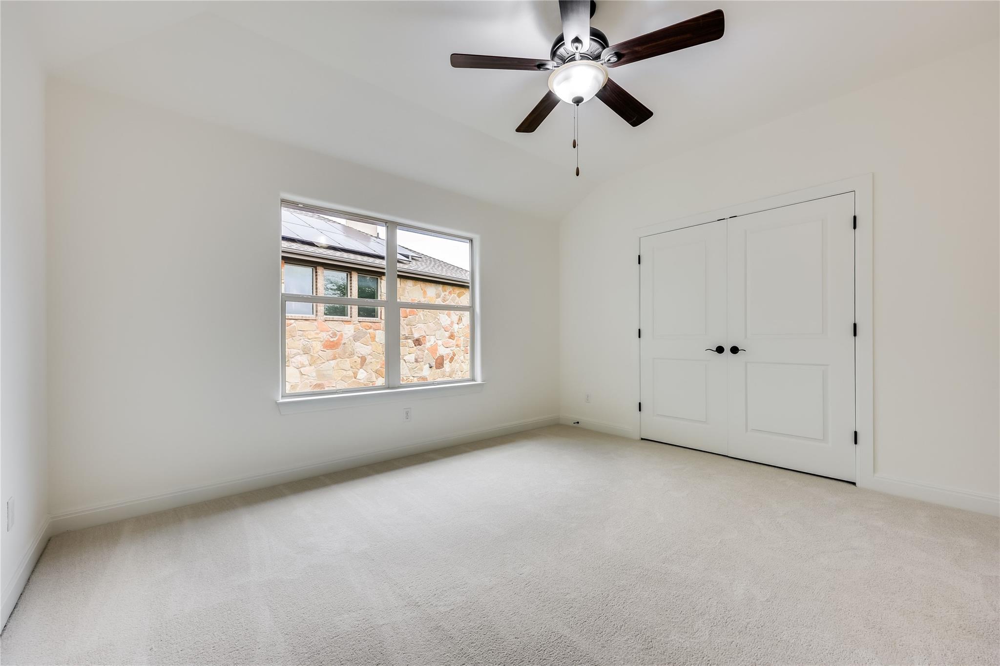 147 Bradshaw Dr, Austin, TX 78737