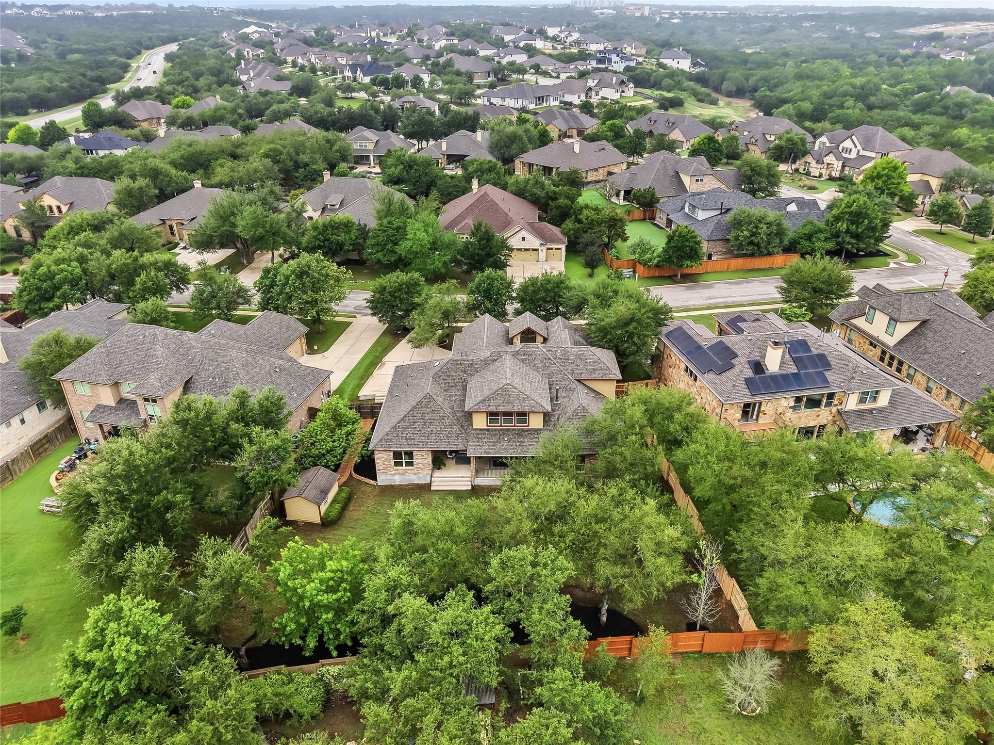 147 Bradshaw Dr, Austin, TX 78737