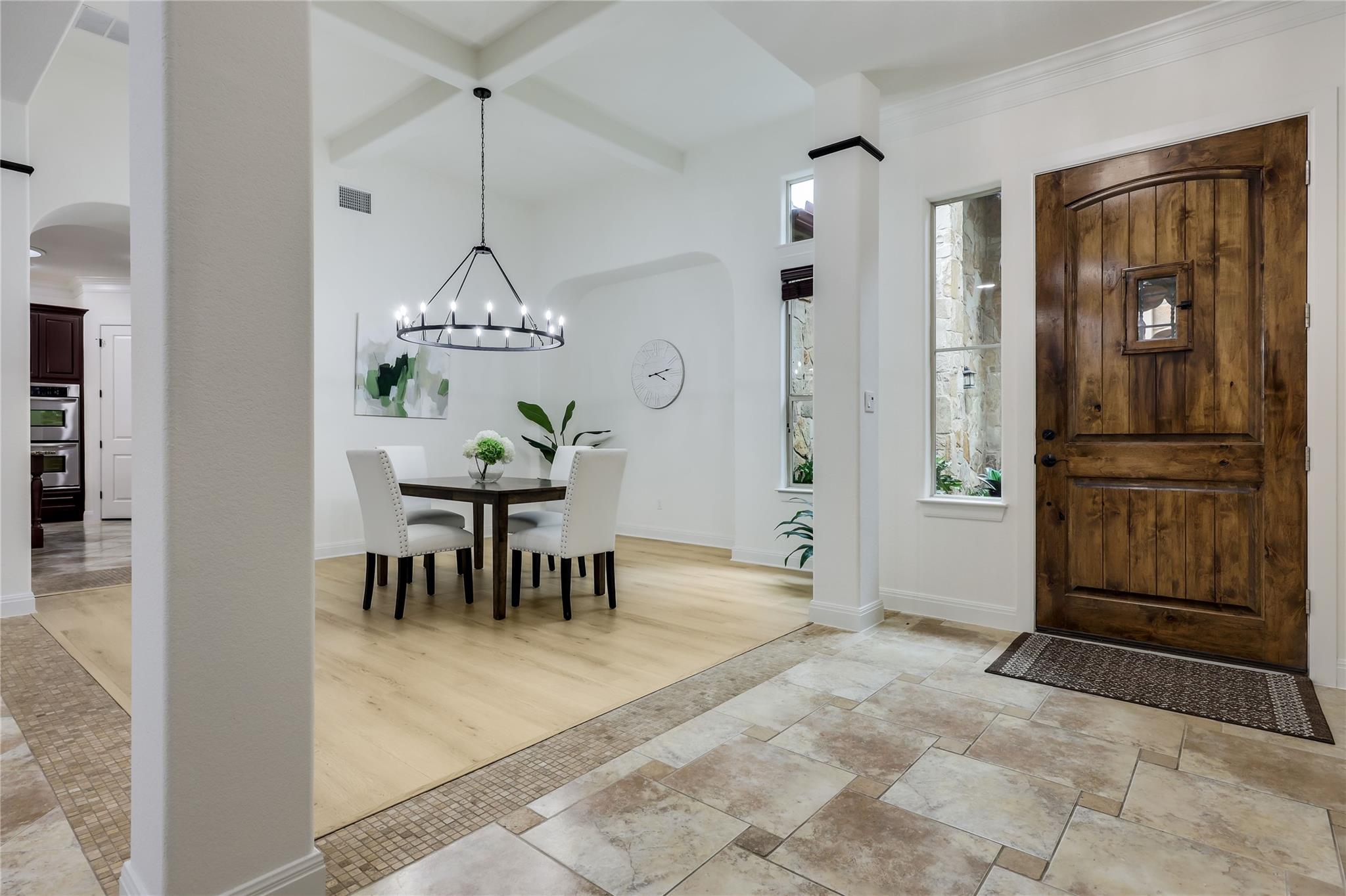 147 Bradshaw Dr, Austin, TX 78737