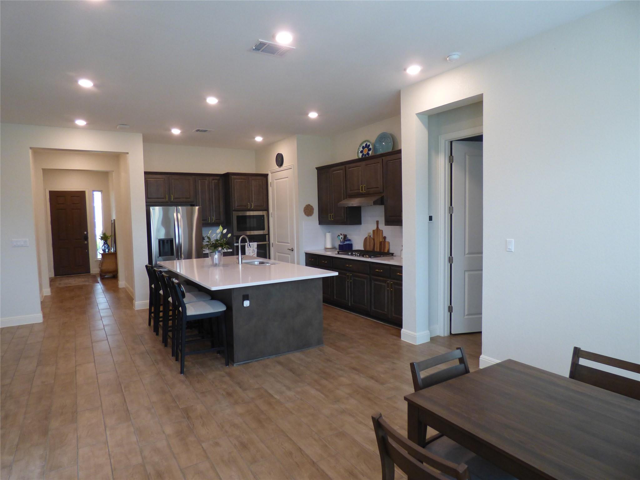 105 Corbin Ave, Georgetown, TX 78628