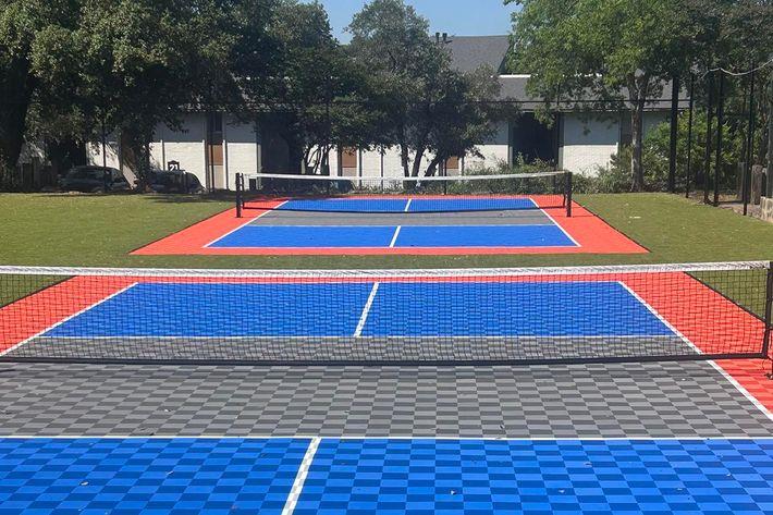 7201 Wood Hollow Dr # 147, Austin, TX 78731