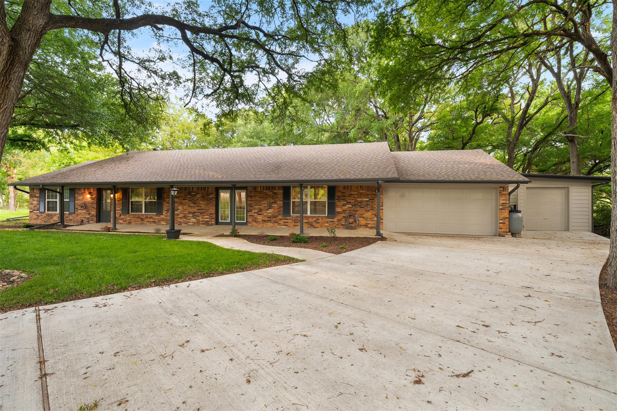3525 Centennial Dr, Belton, TX 76513