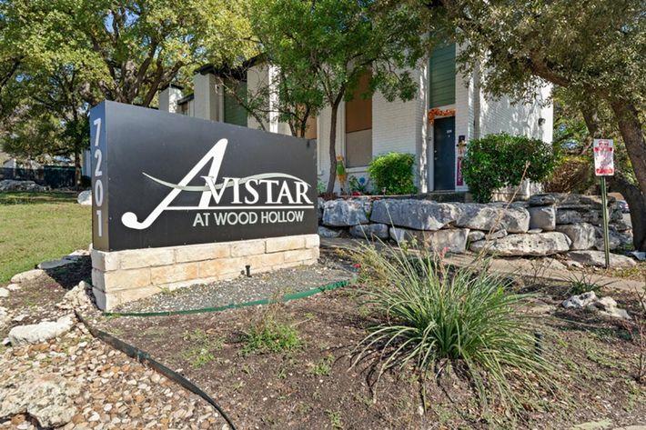 7201 Wood Hollow Dr # 322, Austin, TX 78731