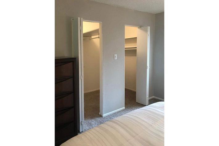 7201 Wood Hollow Dr # 245, Austin, TX 78731