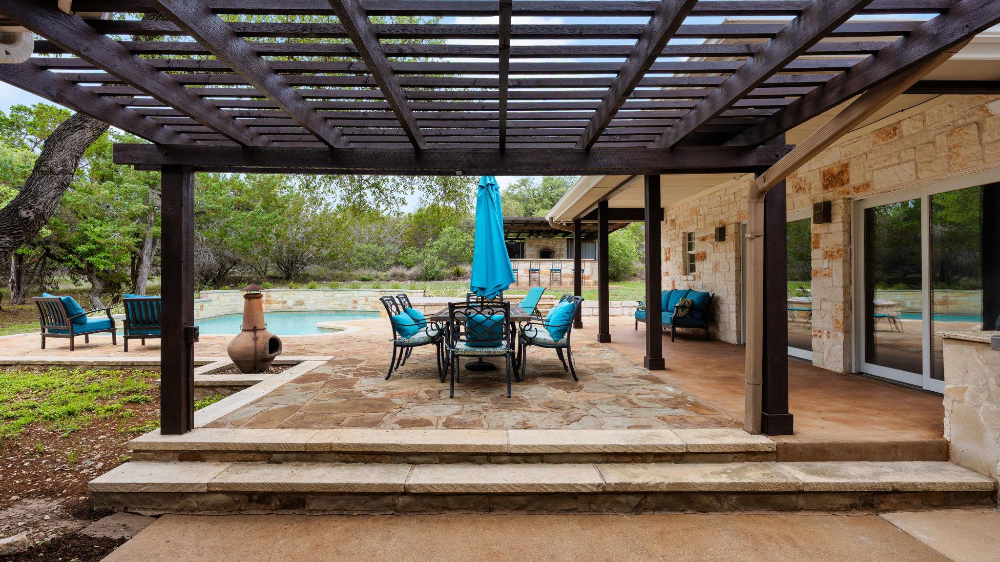 11008 West Cave Blvd, Dripping Springs, TX 78620