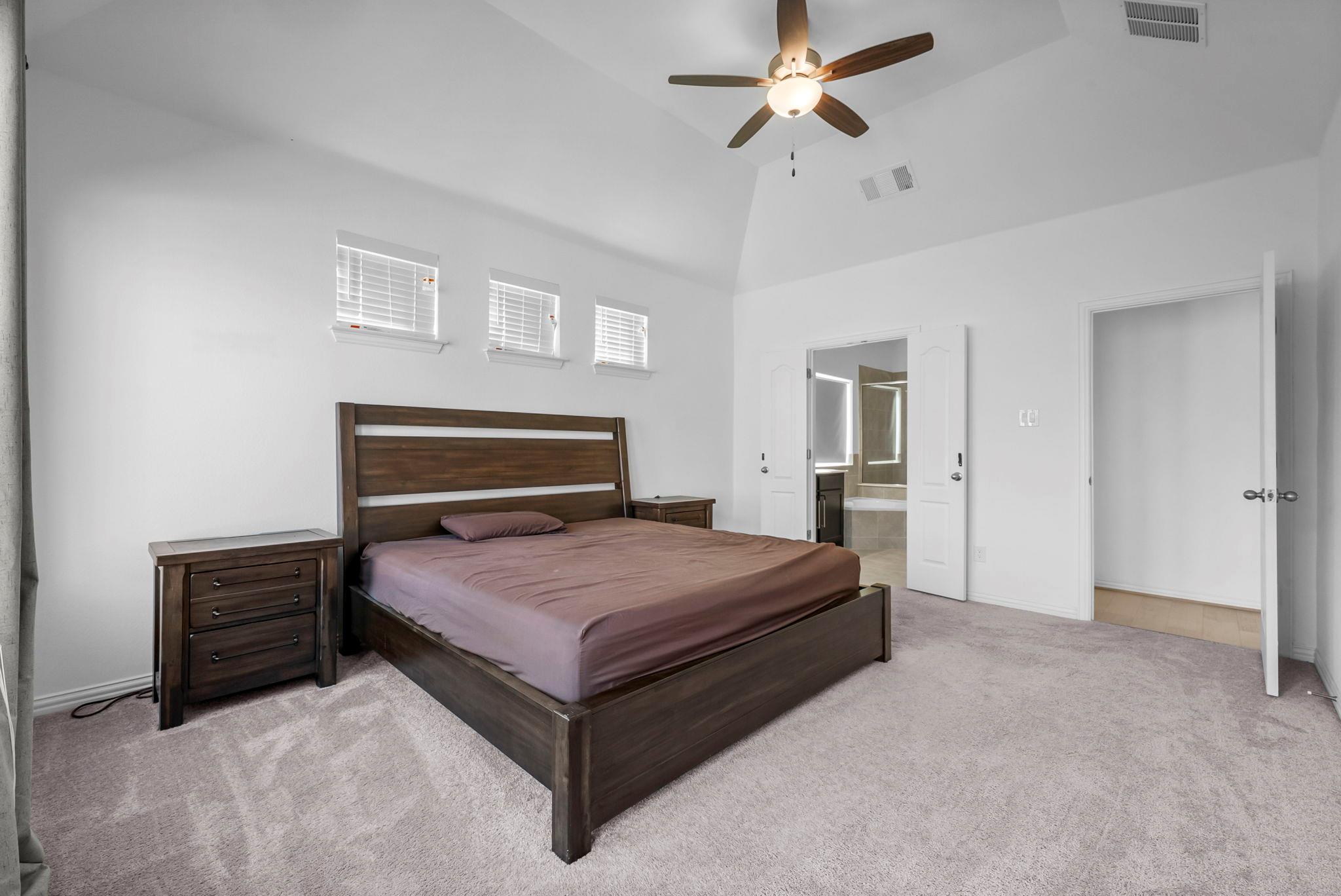 520 Landing Ln, Leander, TX 78641