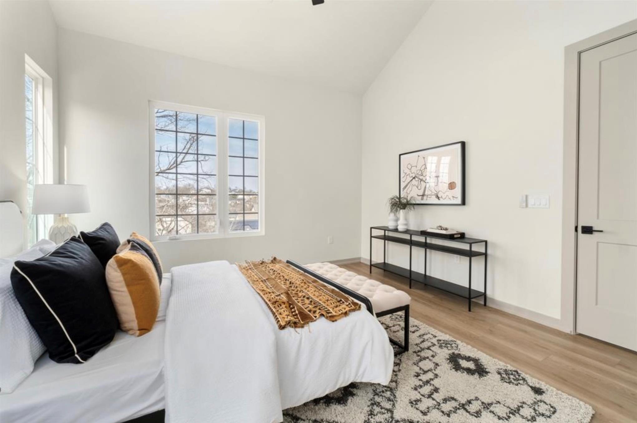 1736 Bunche Rd # B3, Austin, TX 78721