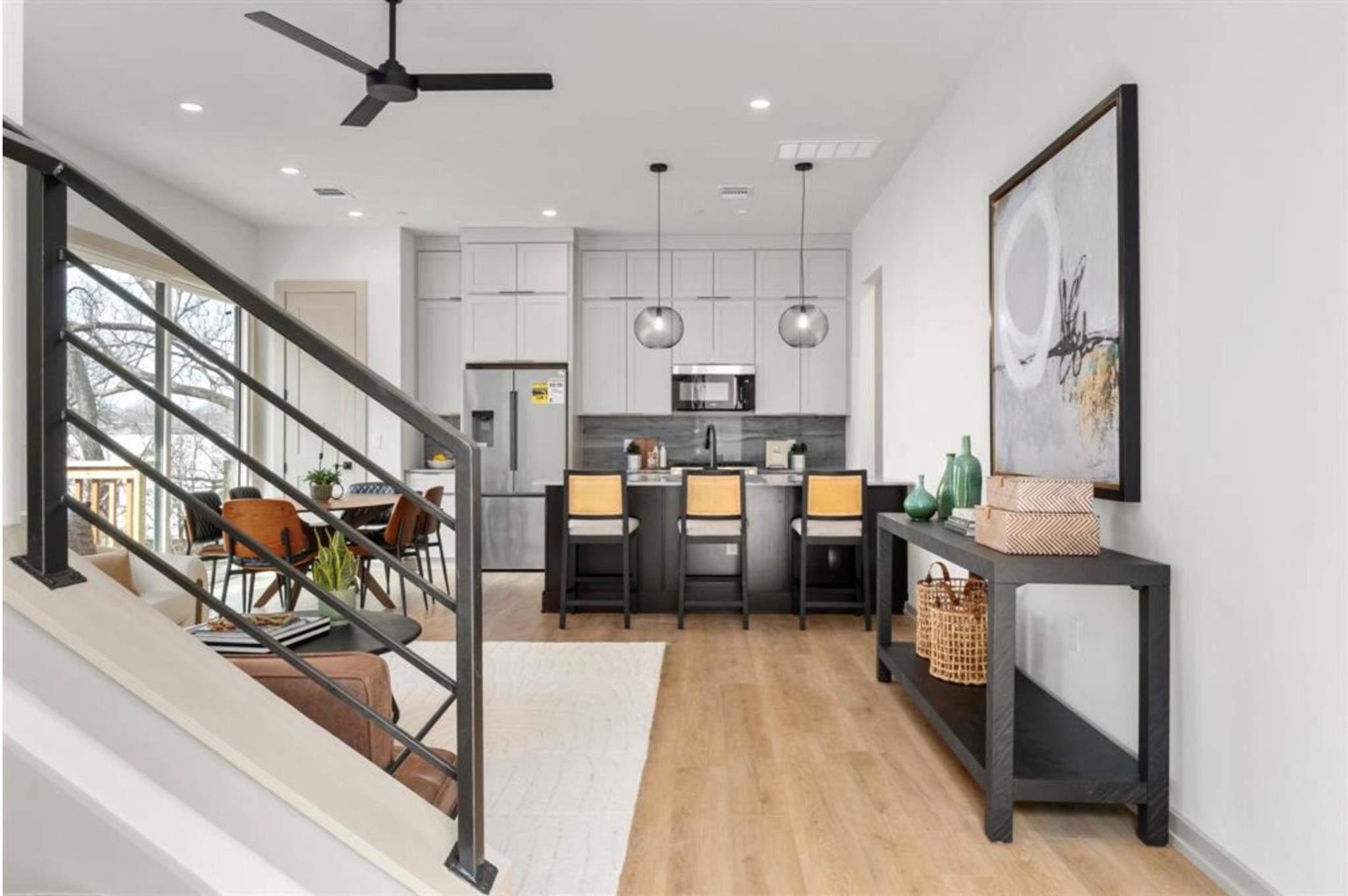 1736 Bunche Rd # B3, Austin, TX 78721