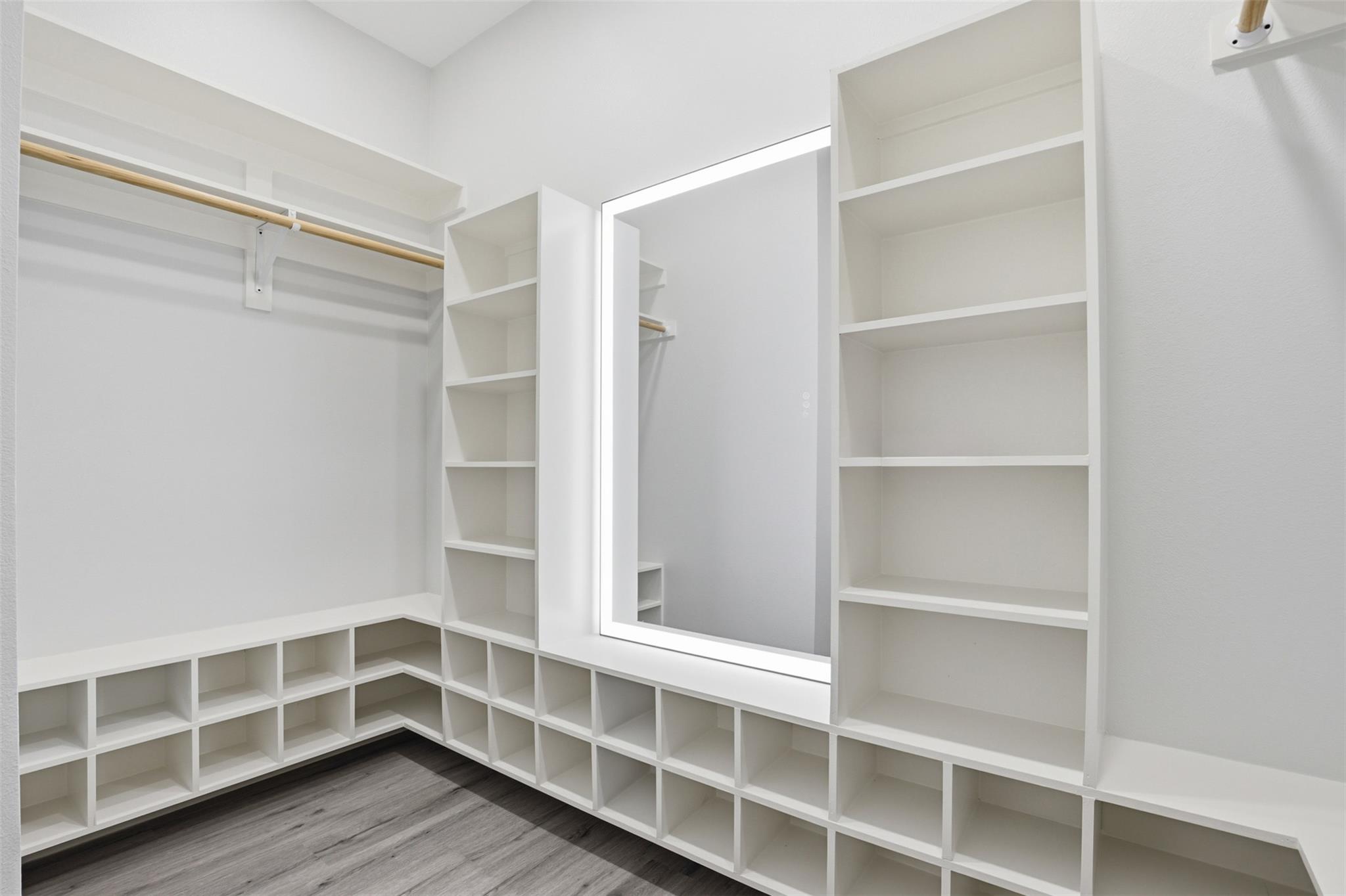 113 Los Robles Rd, Elgin, TX 78621