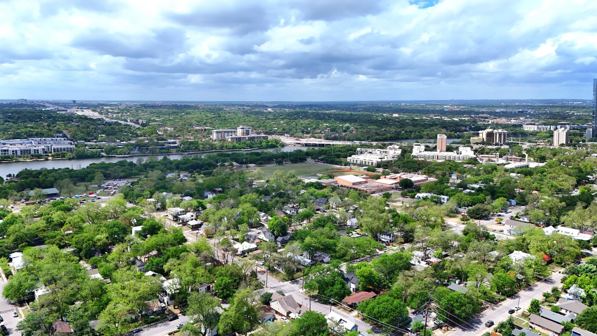 1710 Holly St, Austin, TX 78702