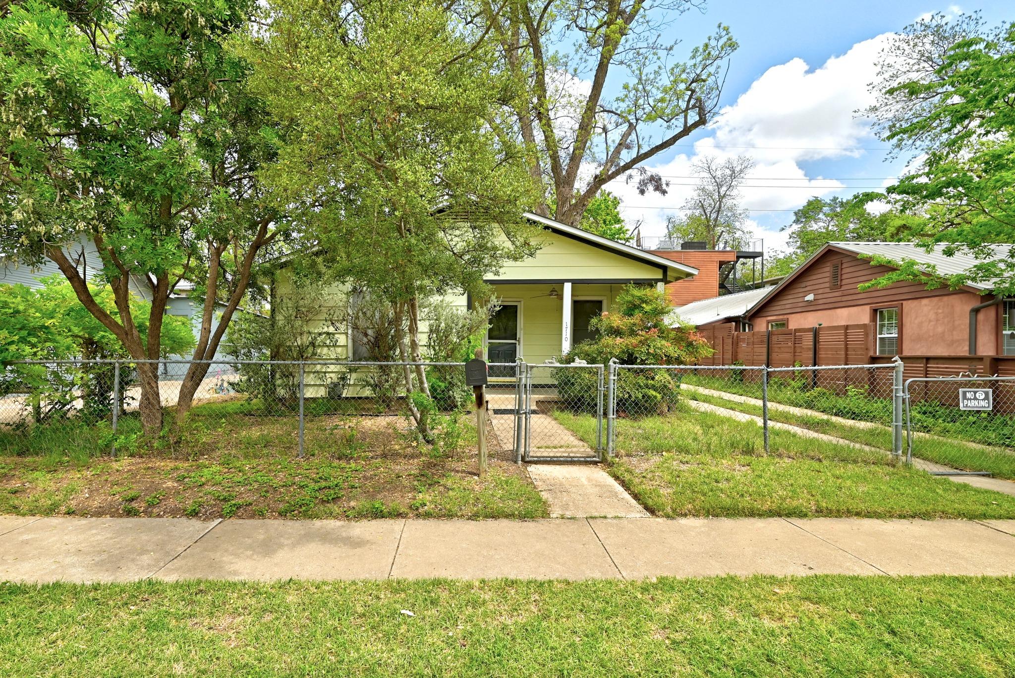 1710 Holly St, Austin, TX 78702