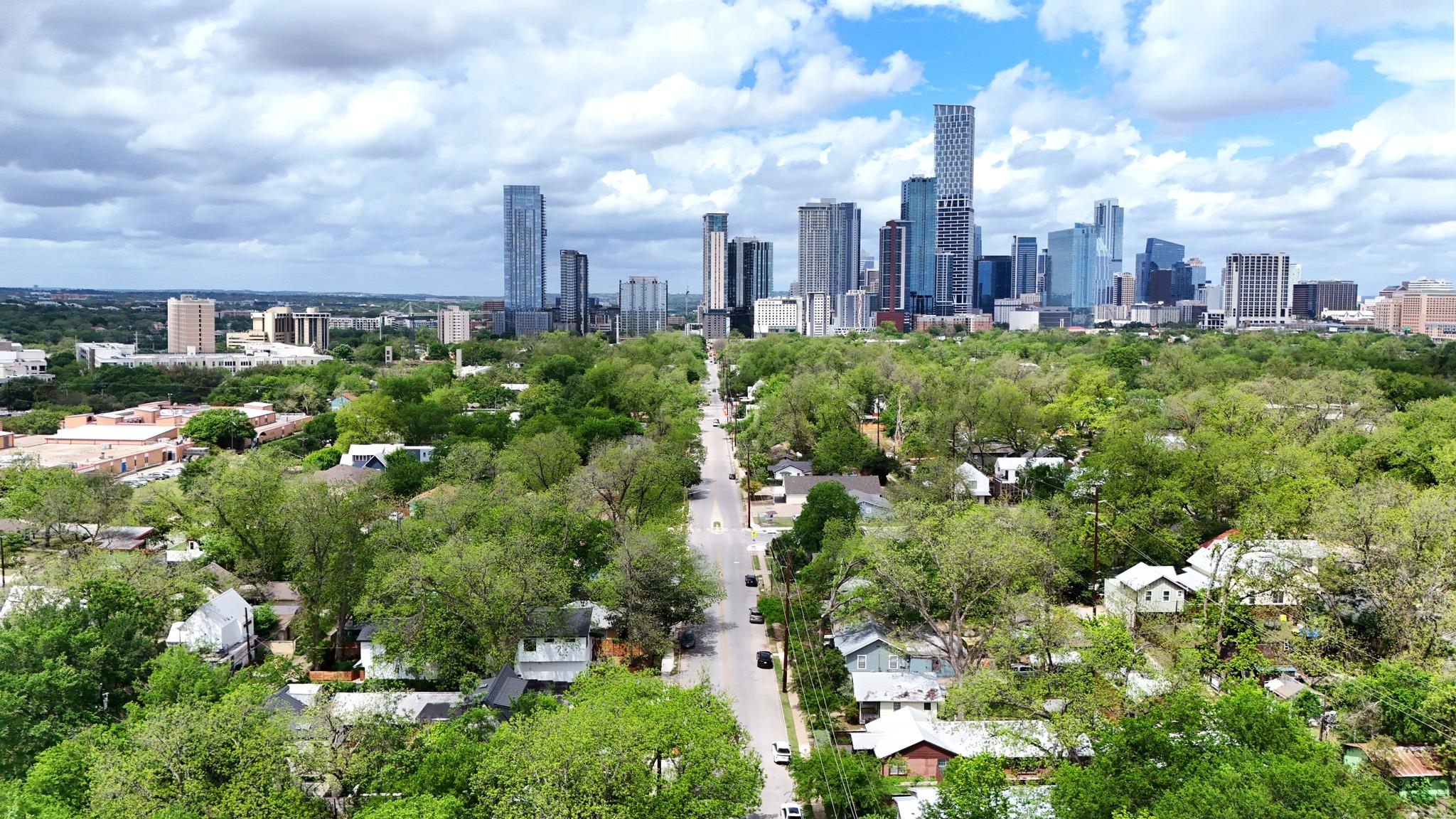 1710 Holly St, Austin, TX 78702