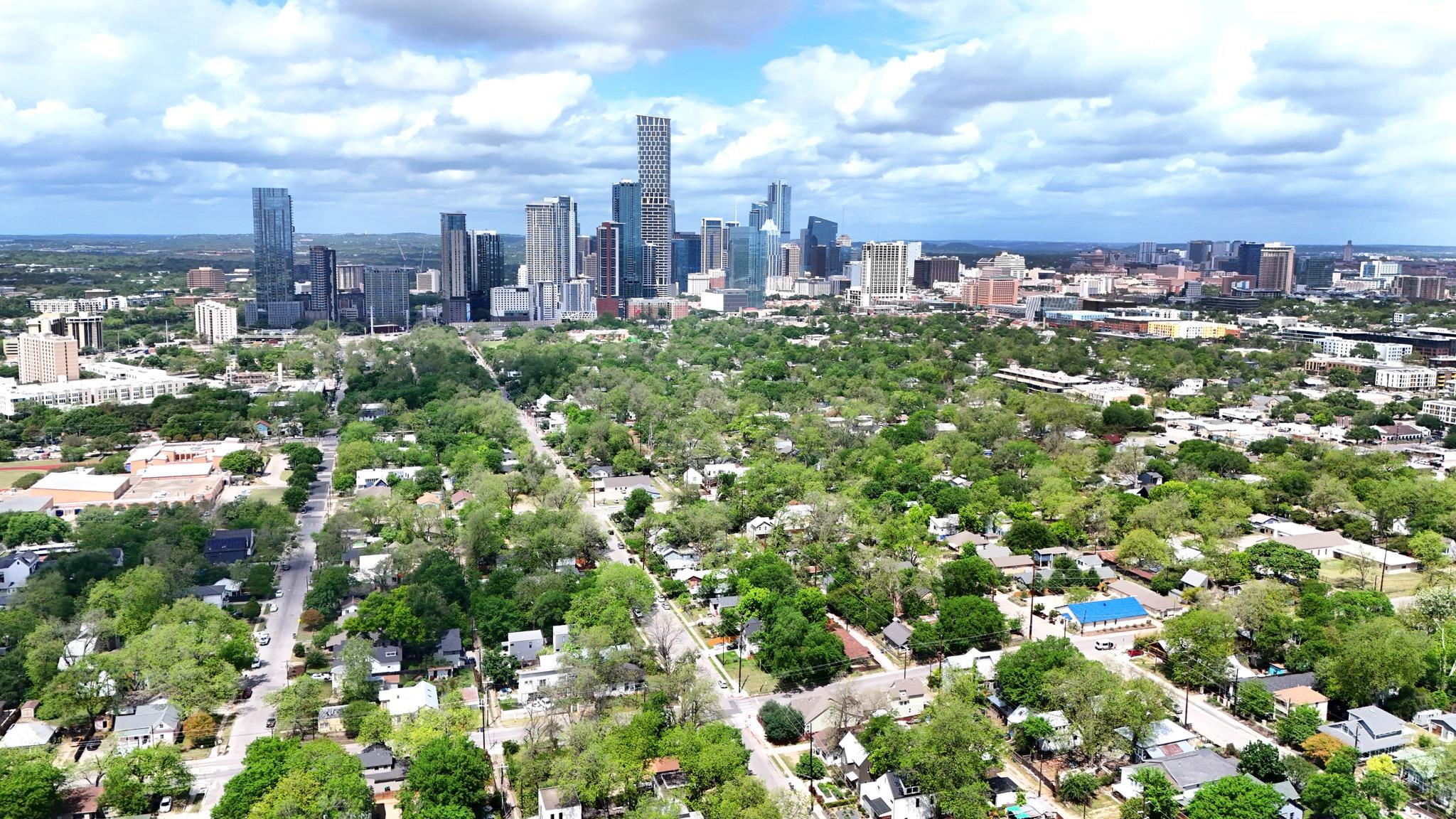 1710 Holly St, Austin, TX 78702