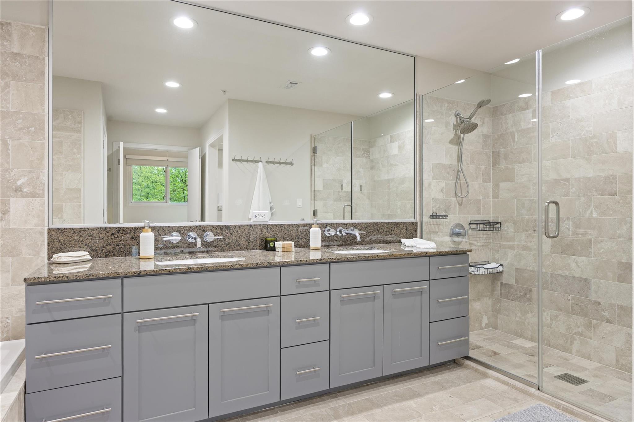 1600 Barton Springs Rd # 4205, Austin, TX 78704