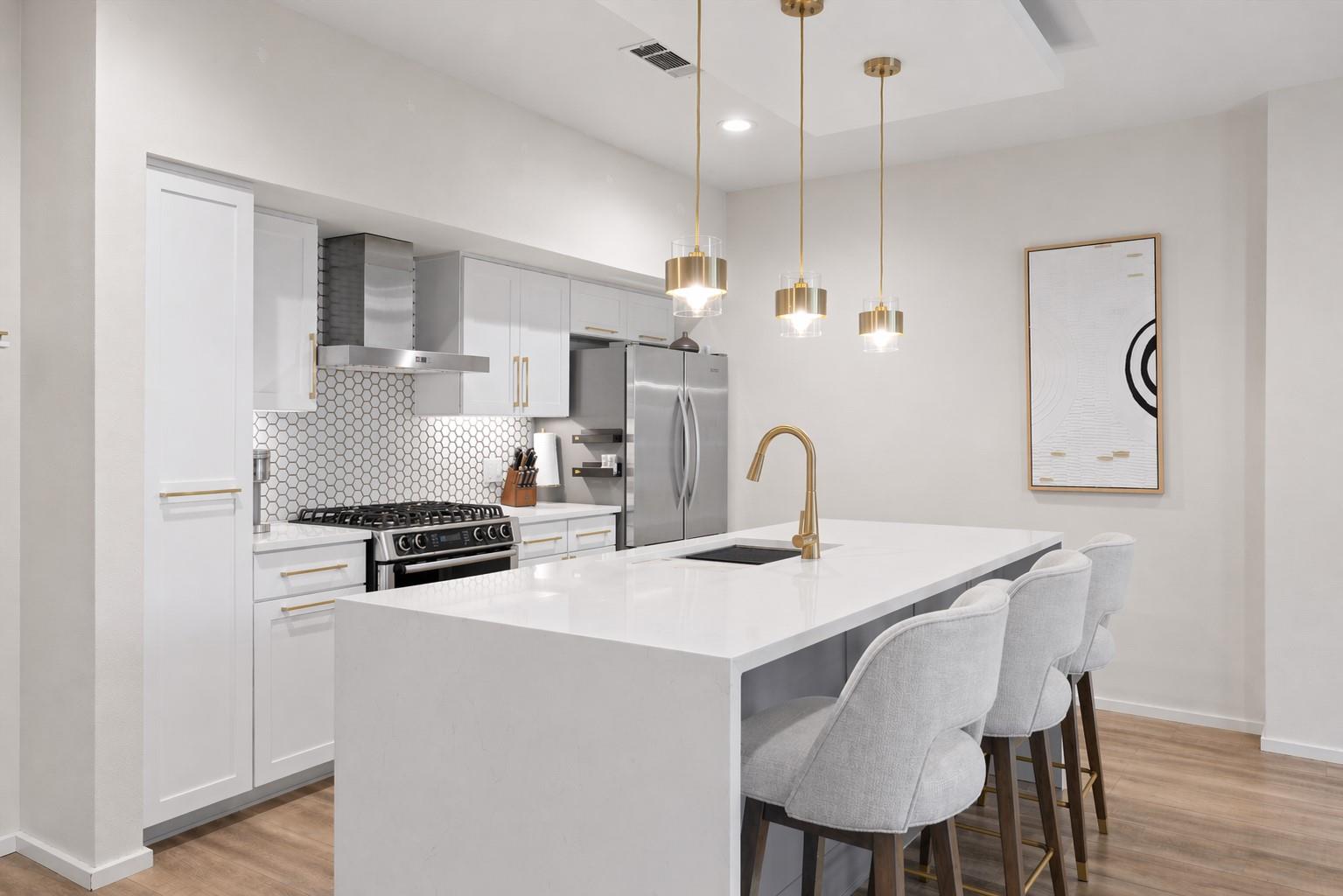 1600 Barton Springs Rd # 4205, Austin, TX 78704