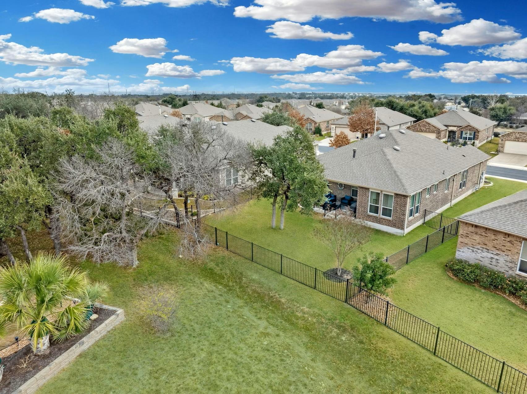 704 Archer Ln, Georgetown, TX 78633