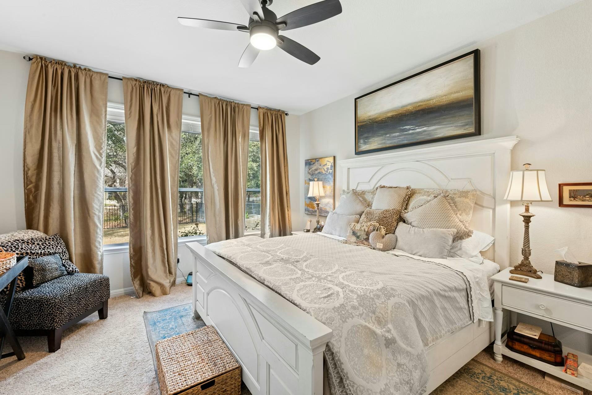 704 Archer Ln, Georgetown, TX 78633