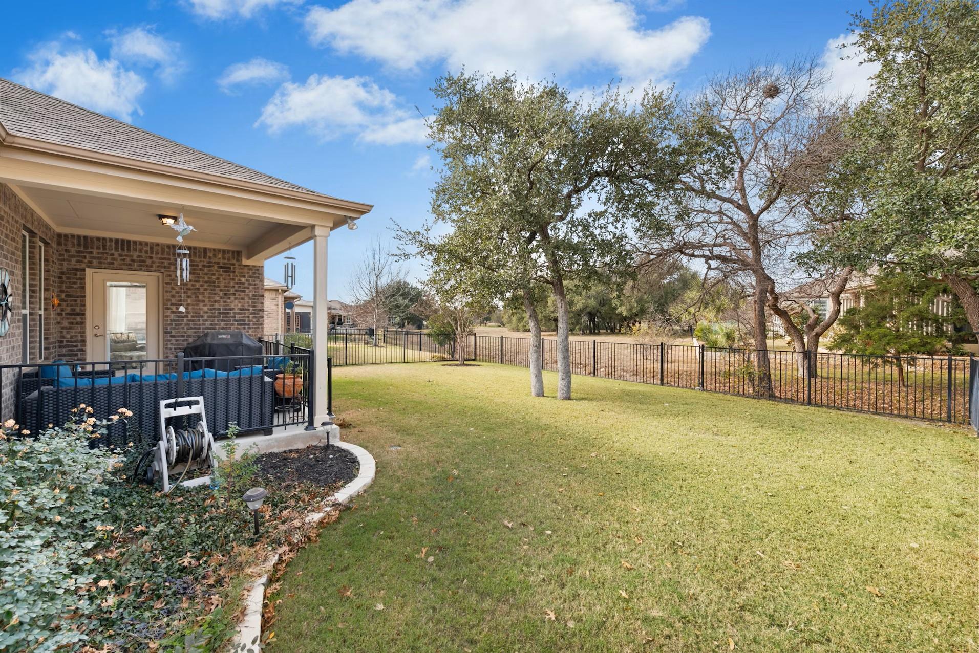 704 Archer Ln, Georgetown, TX 78633