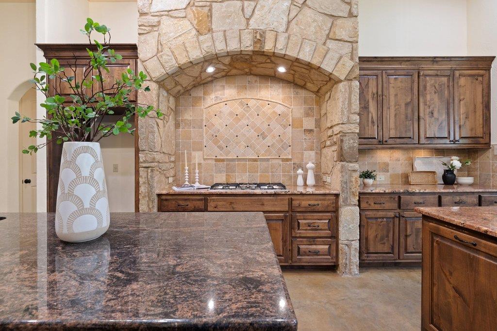 100 Portafino Ln, Georgetown, TX 78633