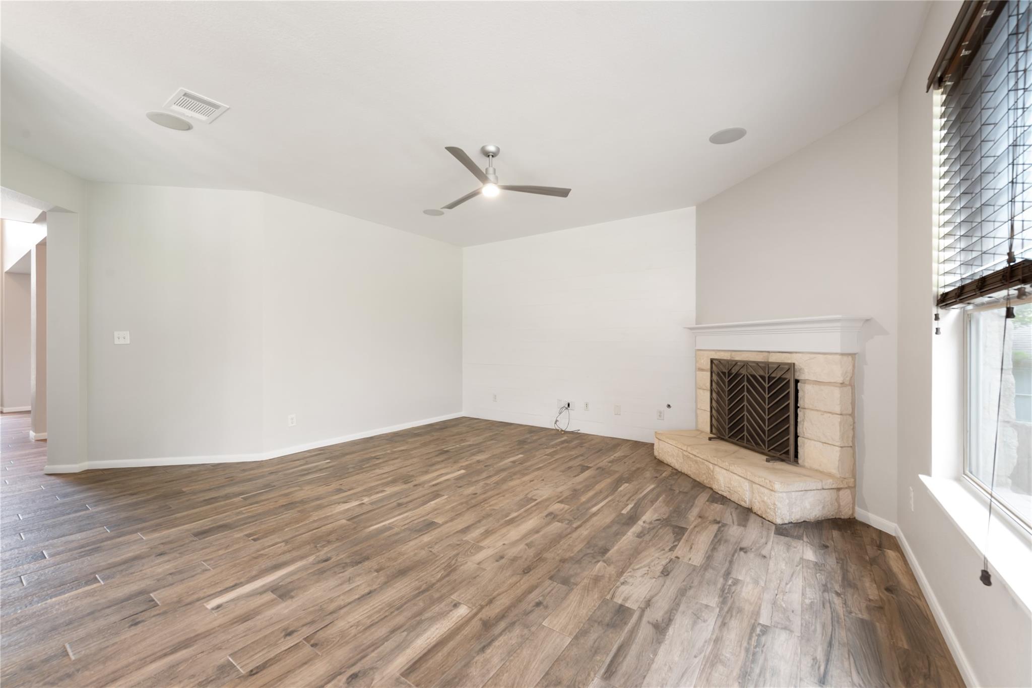 2405 Narrow Valley Dr, Cedar Park, TX 78613