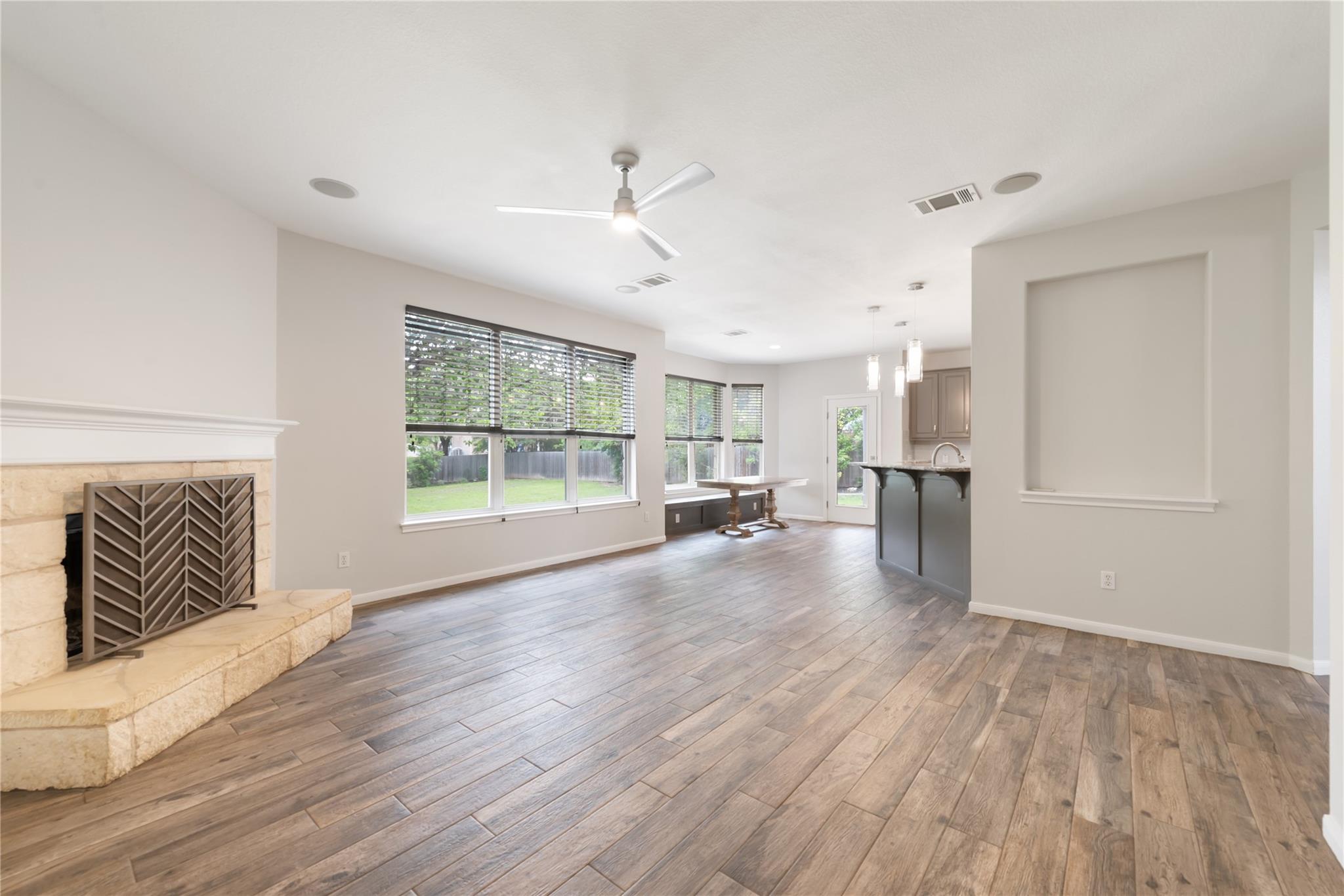 2405 Narrow Valley Dr, Cedar Park, TX 78613