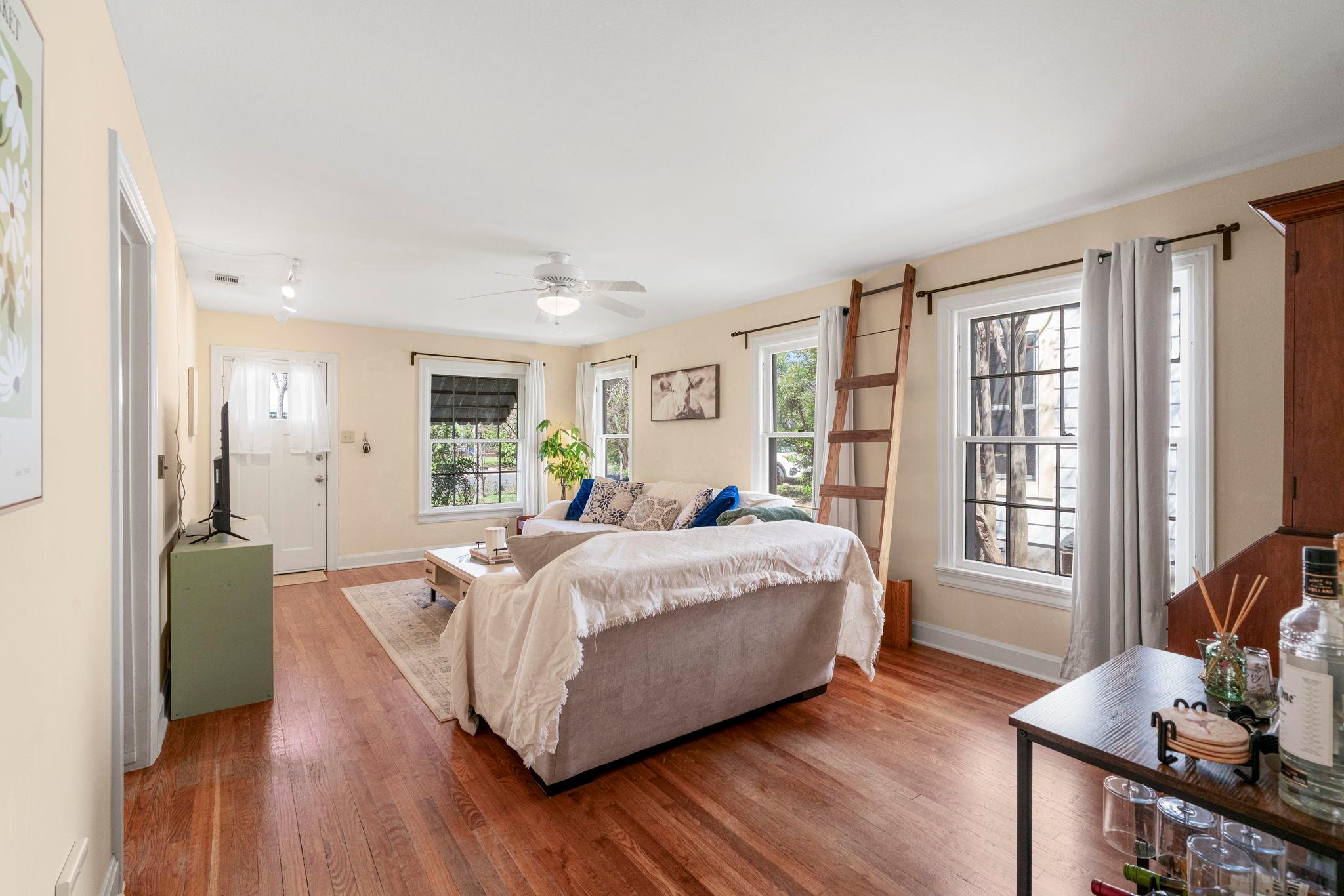 4405 Bellvue Ave, Austin, TX 78756