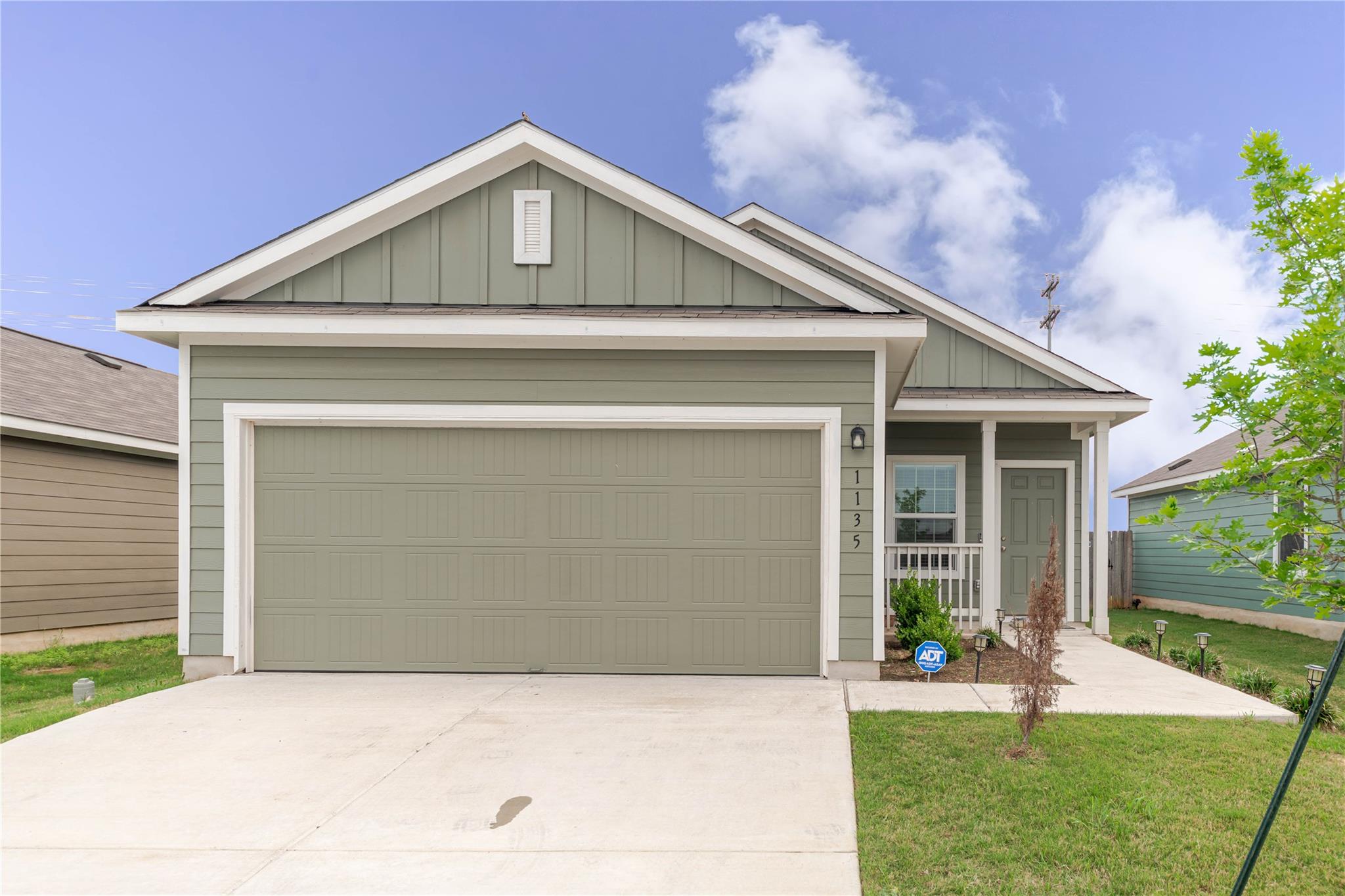 1135 Catfish Ln, Bastrop, TX 78602