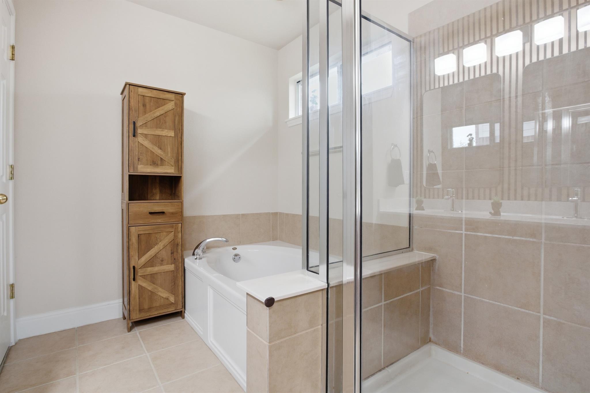 2801 Stirrup Cv, Leander, TX 78641