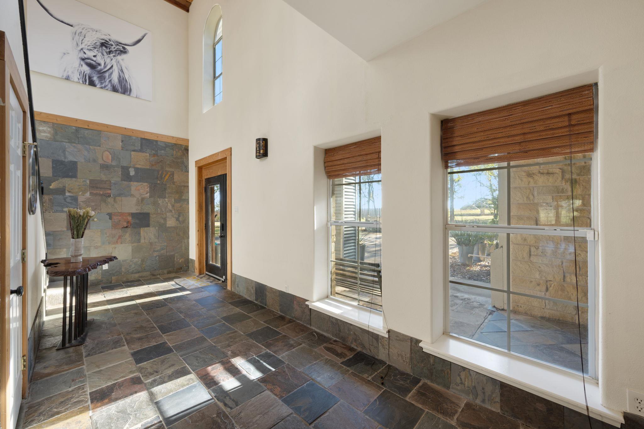 158 Uriah Dr, Elgin, TX 78621