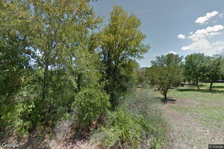 1506 Packsaddle Trl, Kingsland, TX 78639