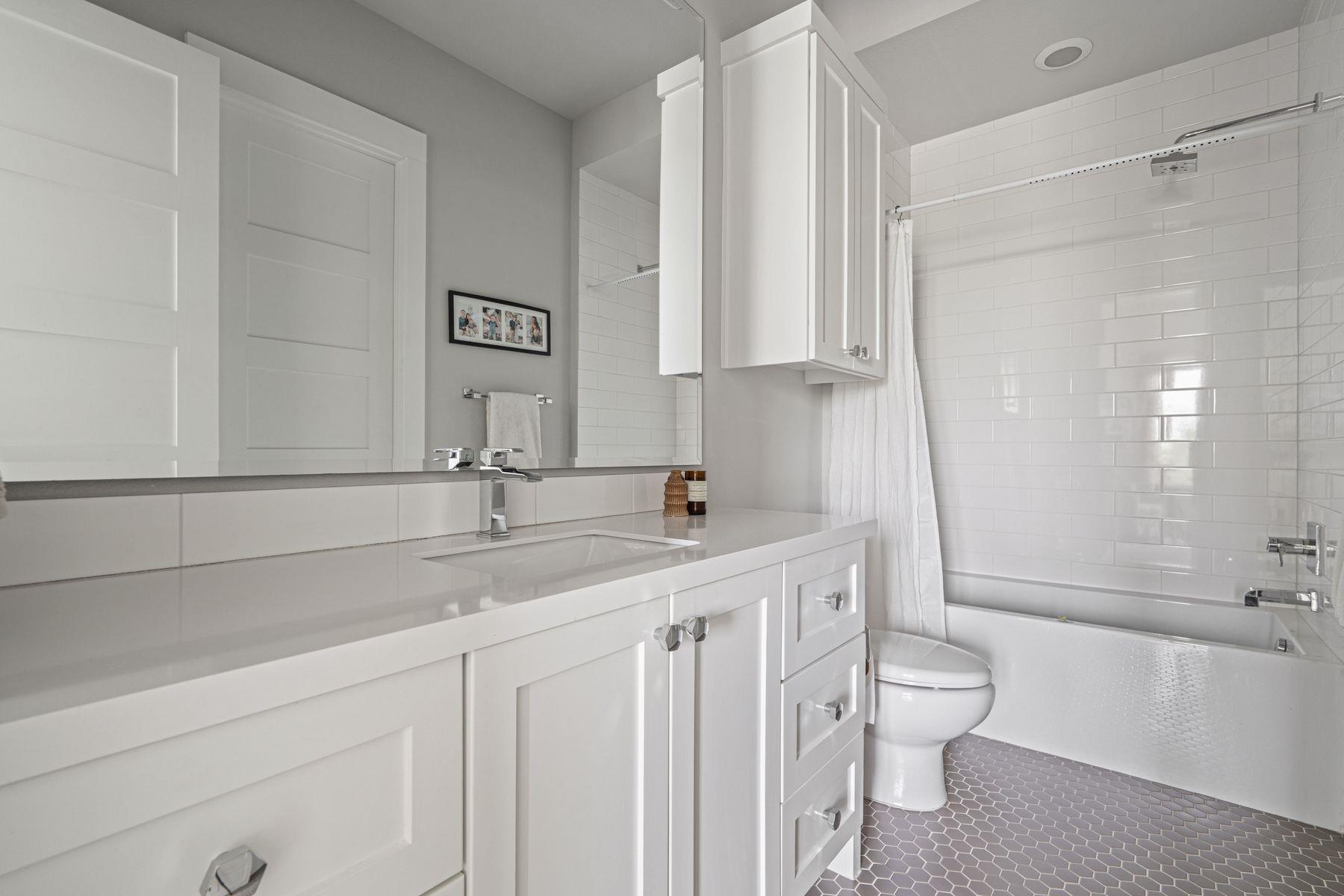 13213 Meridian Park Blvd, Austin, TX 78739