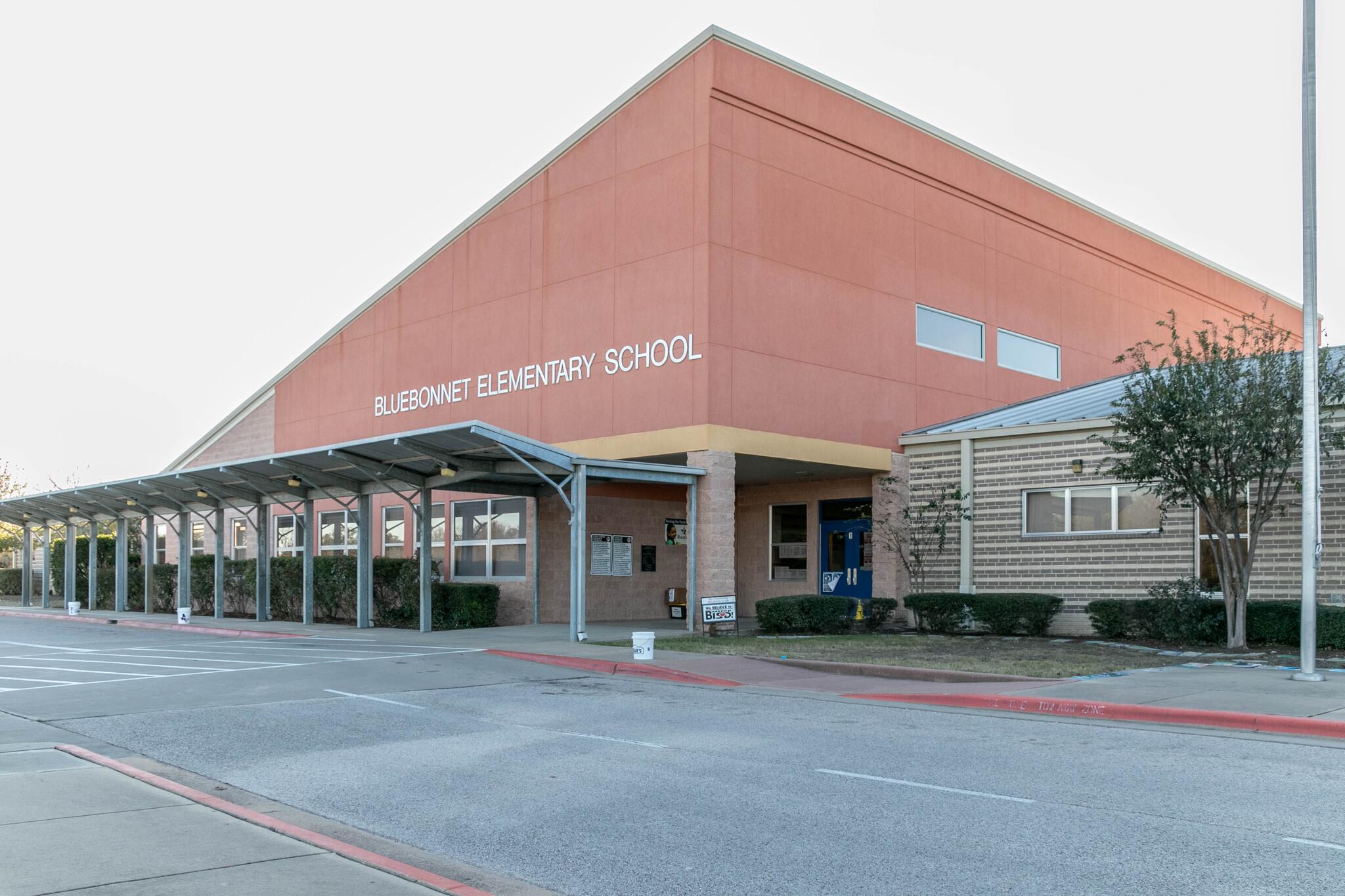 174 Palo Pinto Bnd, Bastrop, TX 78602