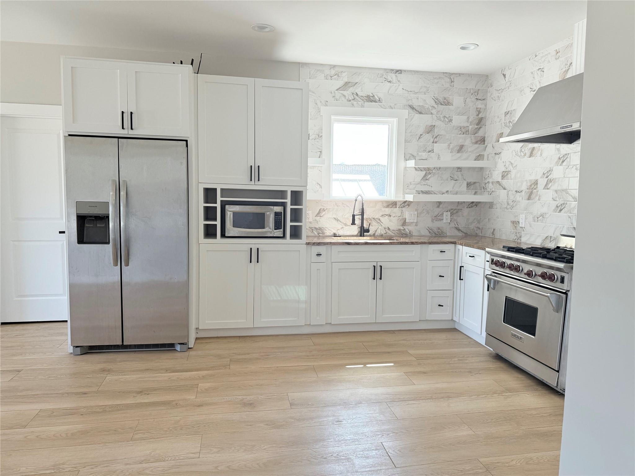 100 W Caskey St, Florence, TX 76527