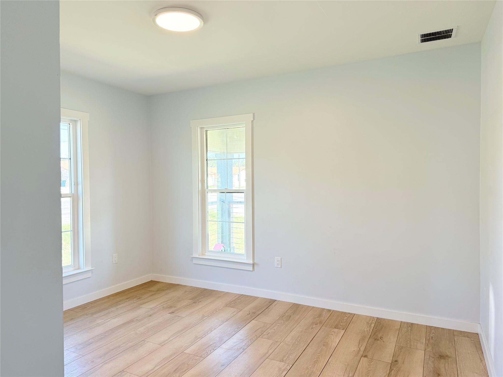 100 W Caskey St, Florence, TX 76527