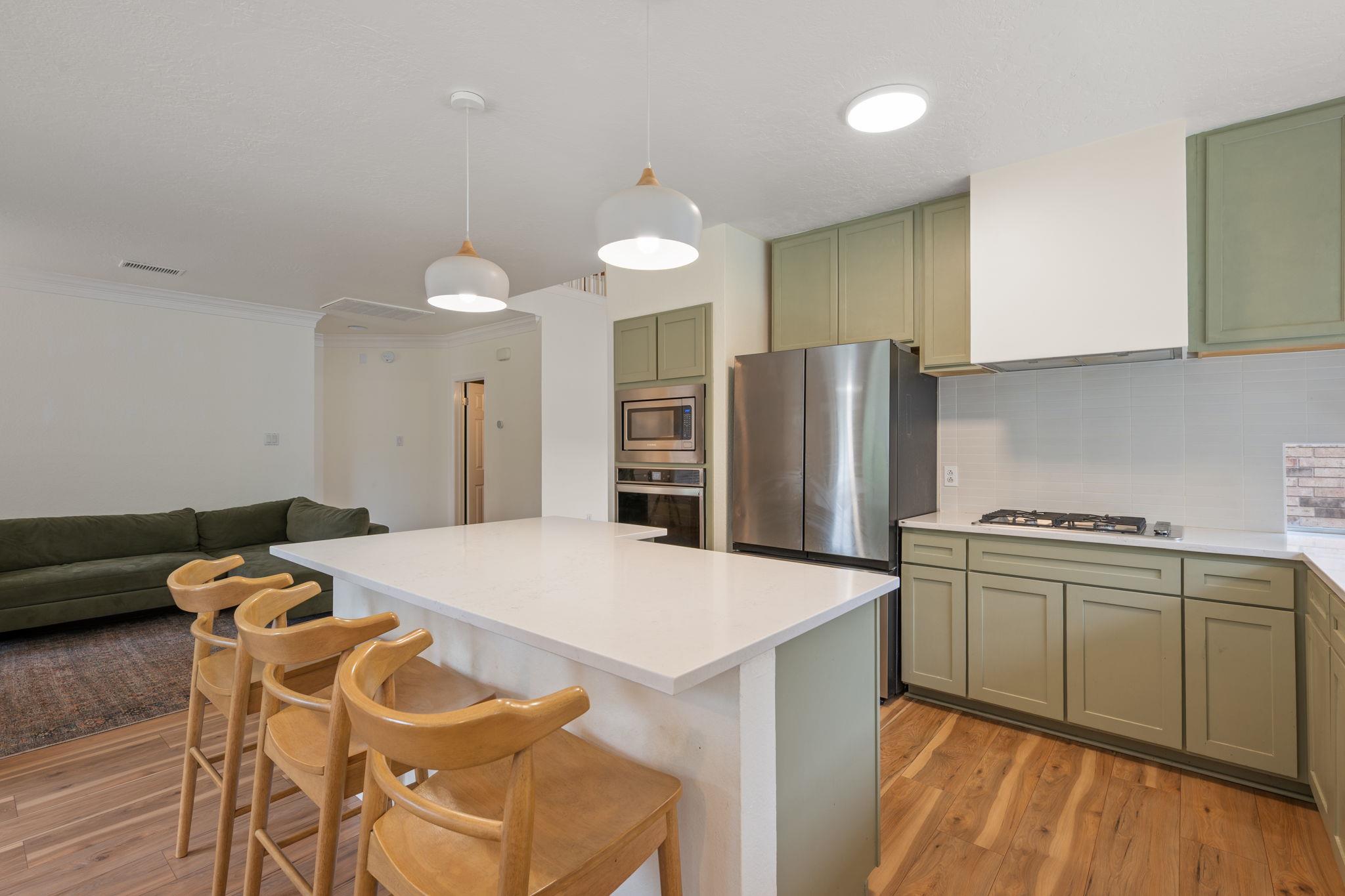 16922 Dorman Dr, Round Rock, TX 78681