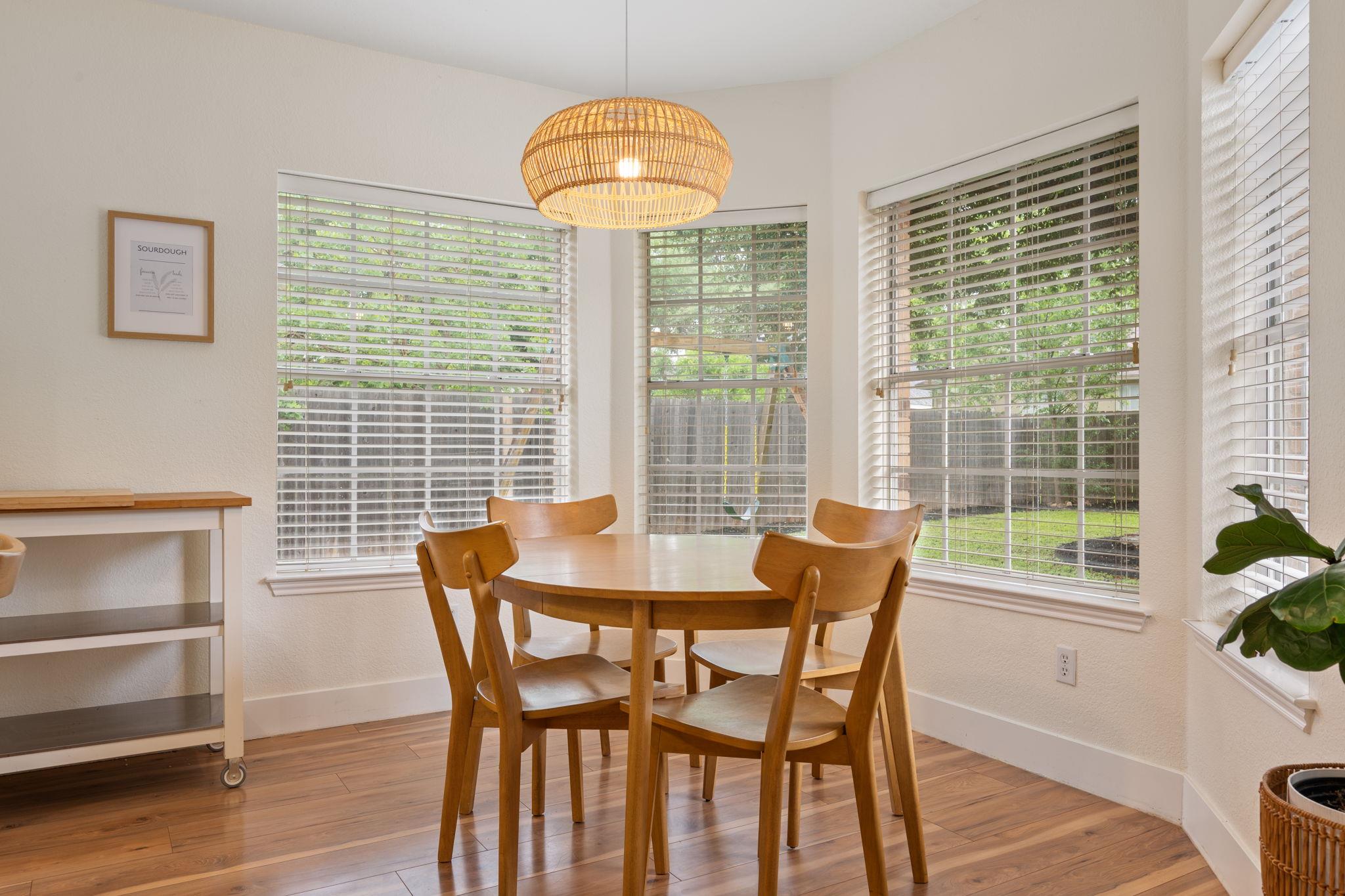 16922 Dorman Dr, Round Rock, TX 78681