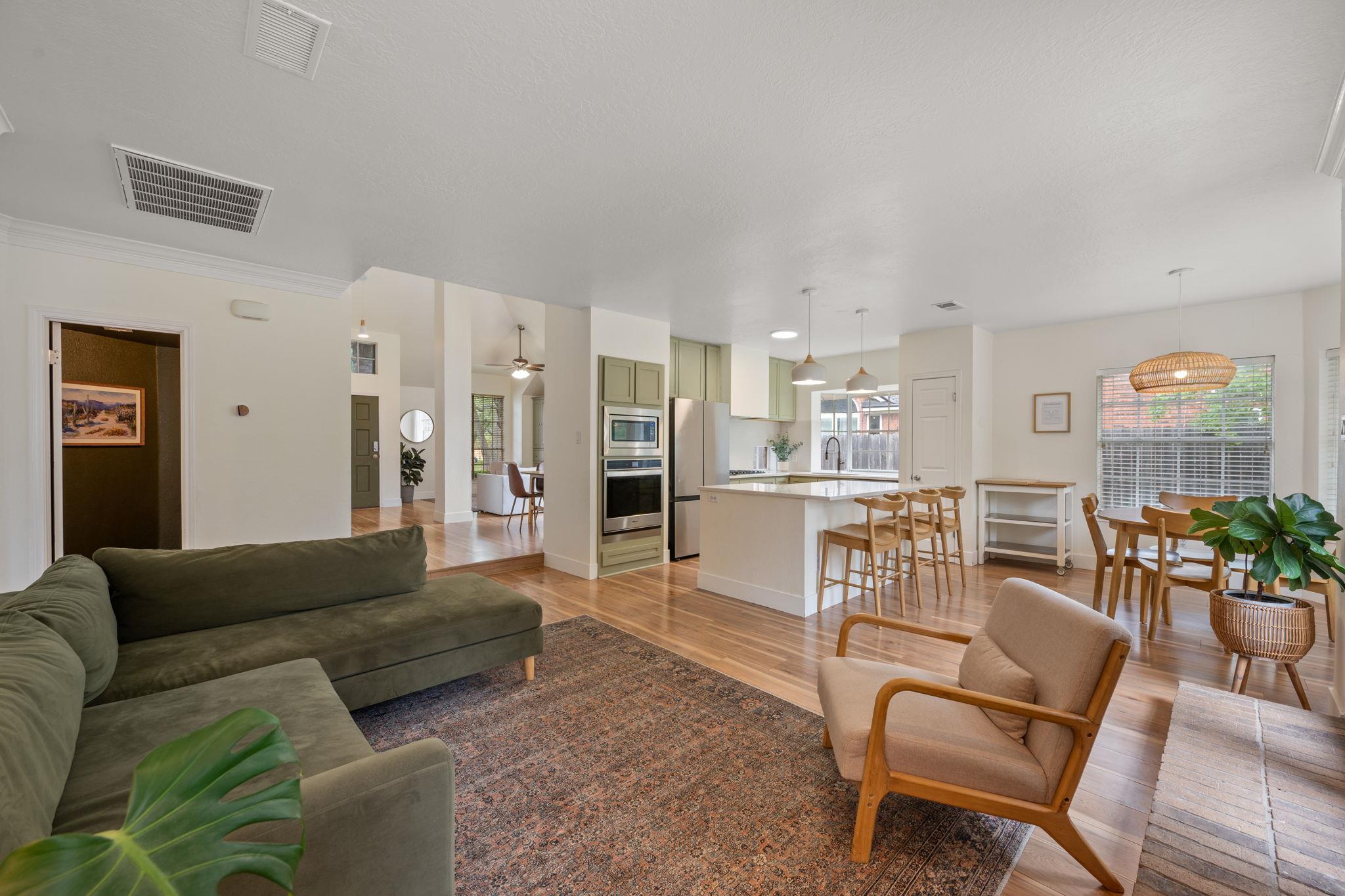 16922 Dorman Dr, Round Rock, TX 78681