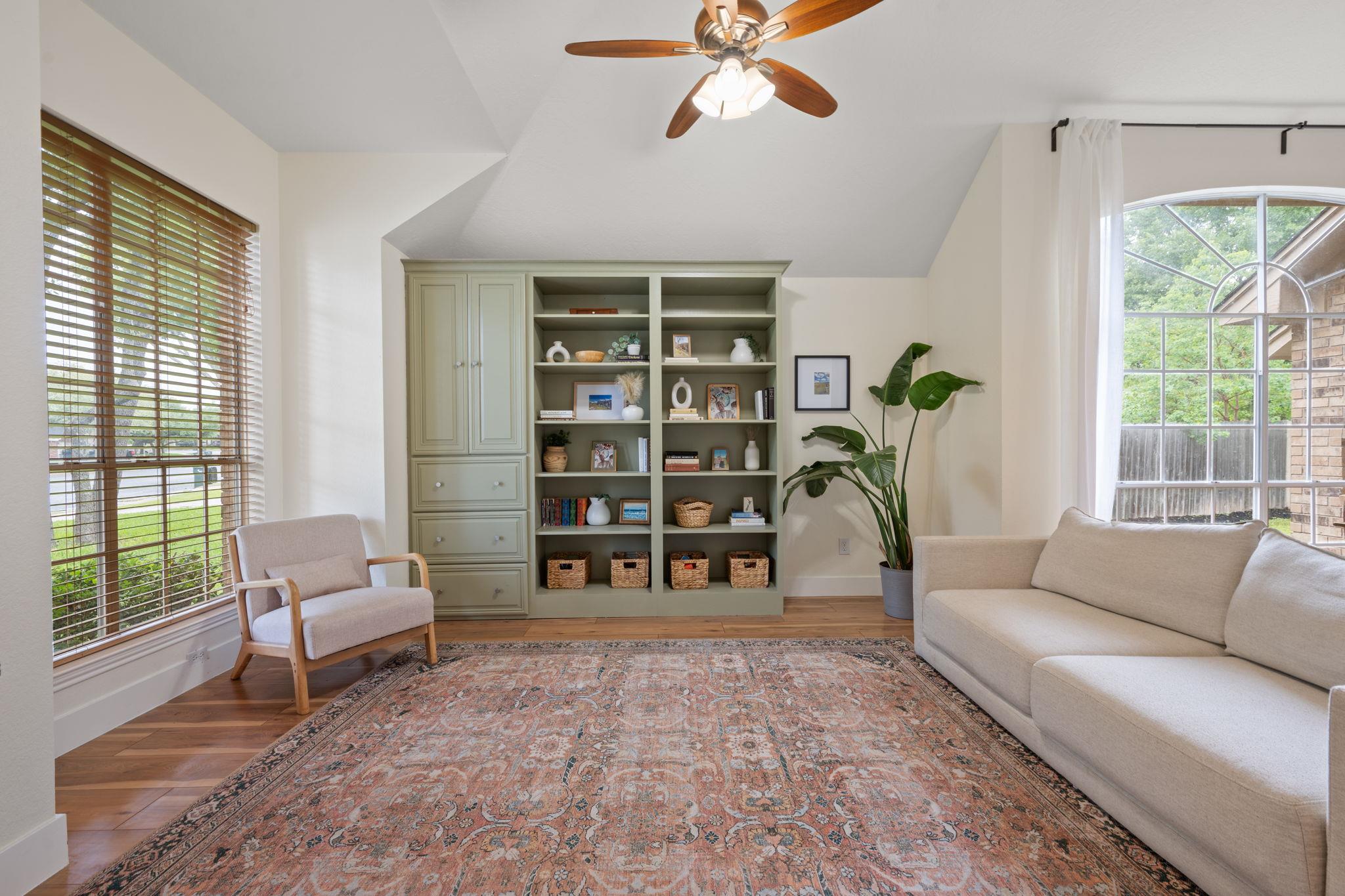 16922 Dorman Dr, Round Rock, TX 78681