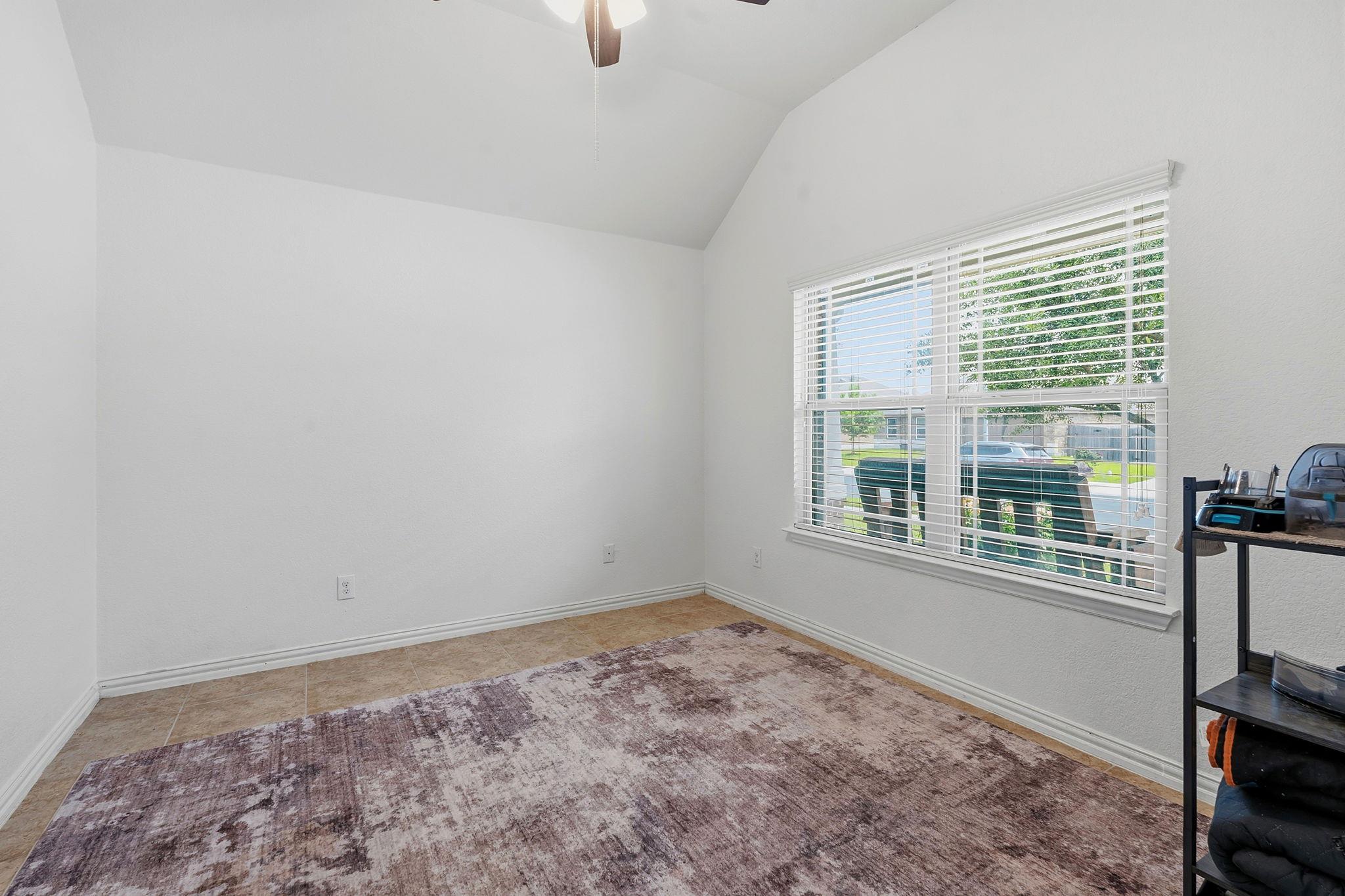 145 Plantain Dr, Hutto, TX 78634