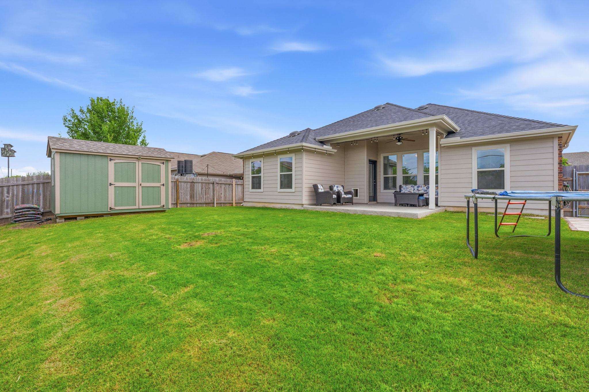 145 Plantain Dr, Hutto, TX 78634