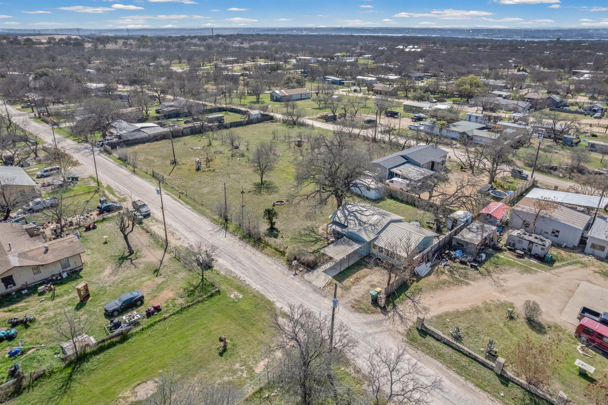 1418 Kingshill Dr, Granite Shoals, TX 78654