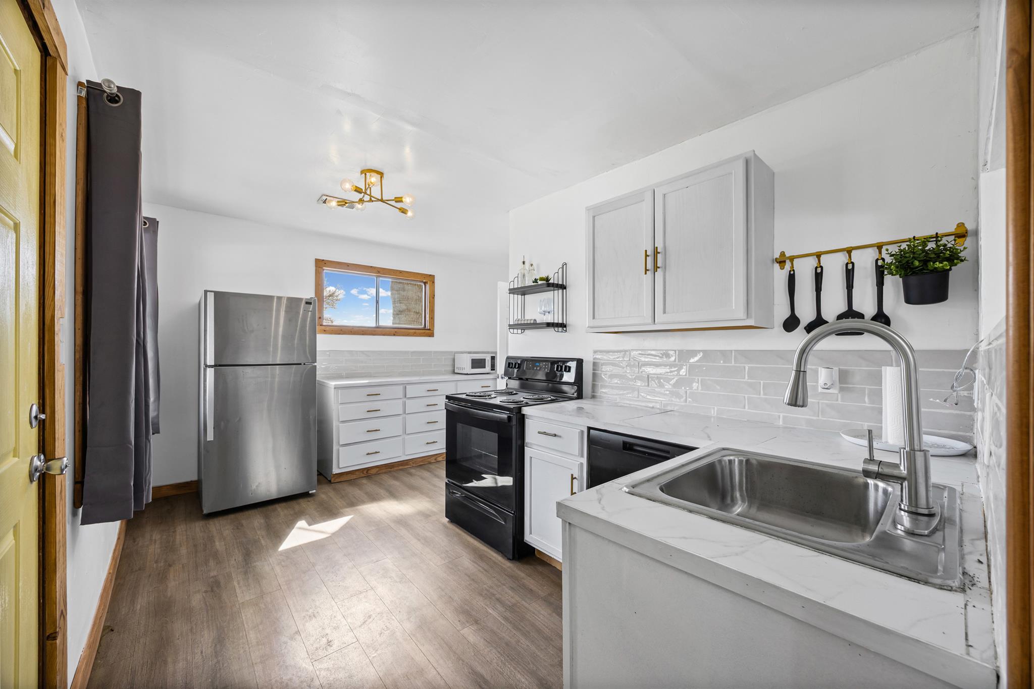 1418 Kingshill Dr, Granite Shoals, TX 78654