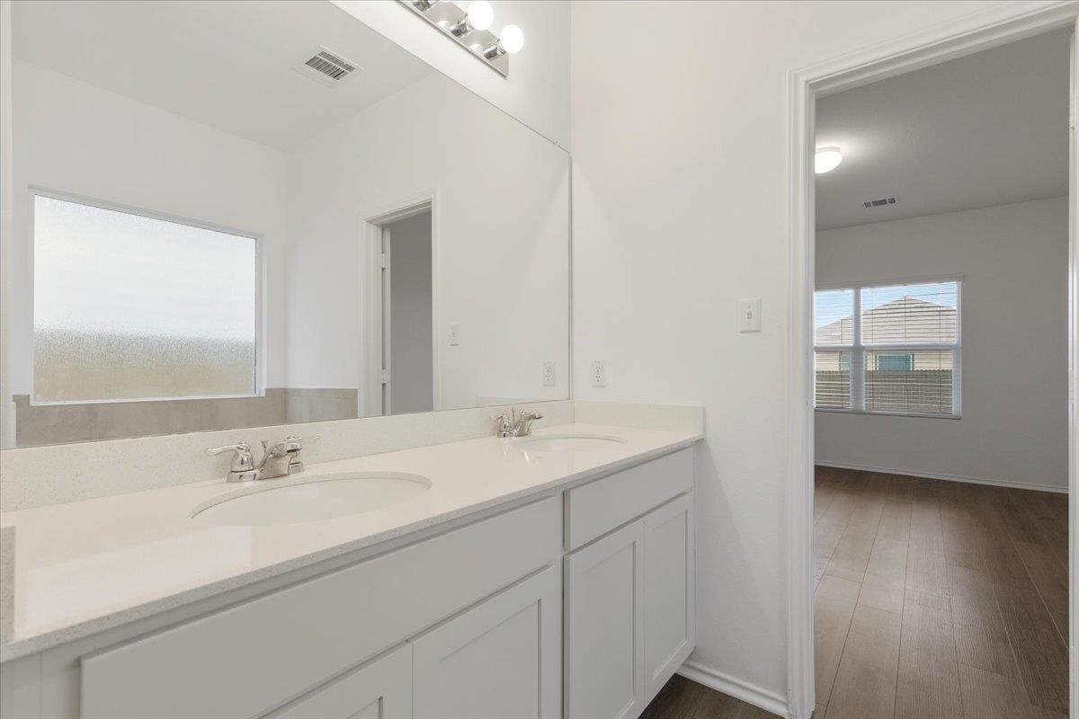 101 Rowdy Yates Way, Jarrell, TX 76537