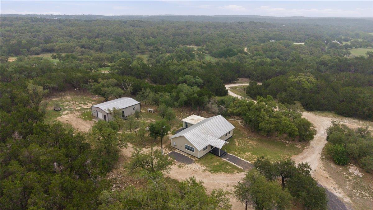 297 Robins Way, Wimberley, TX 78676