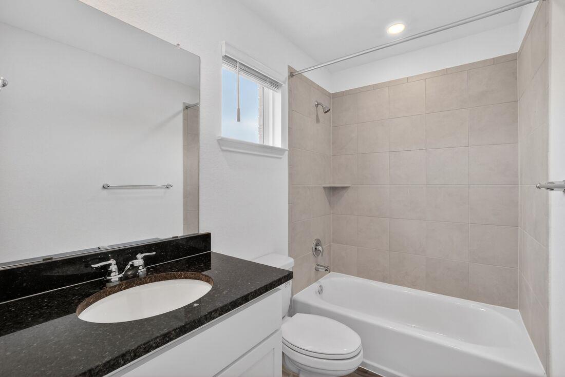 14132 Matterod Dr, Del Valle, TX 78617