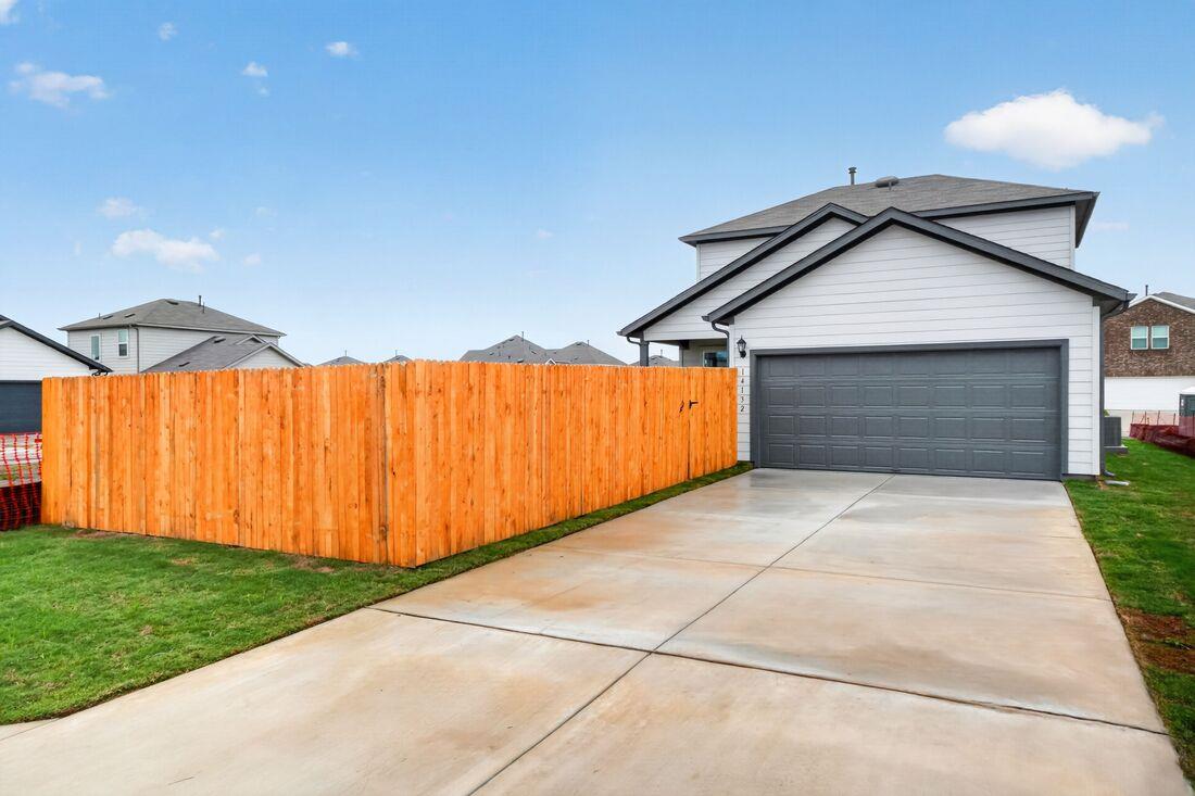 14132 Matterod Dr, Del Valle, TX 78617