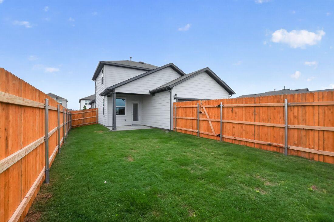 14132 Matterod Dr, Del Valle, TX 78617