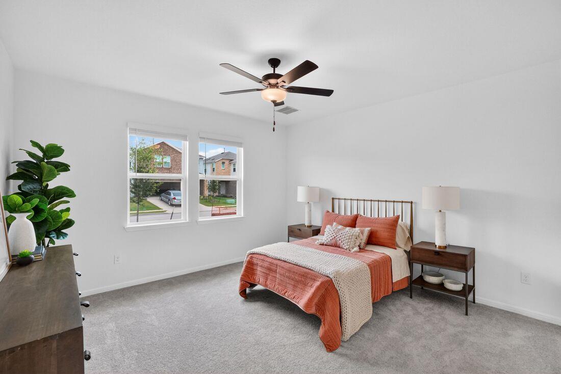 14132 Matterod Dr, Del Valle, TX 78617