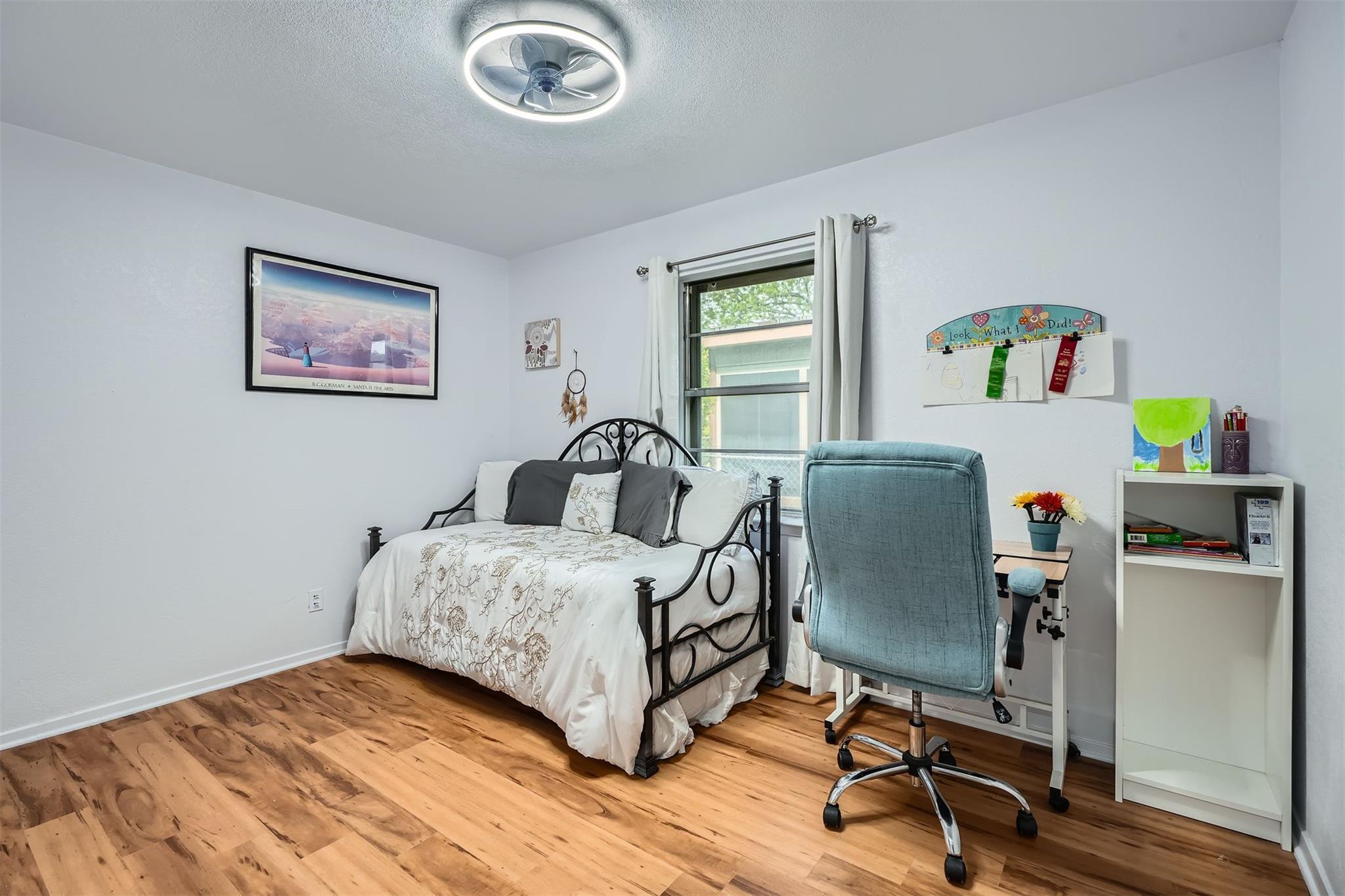 207 Rowland Dr, Austin, TX 78745